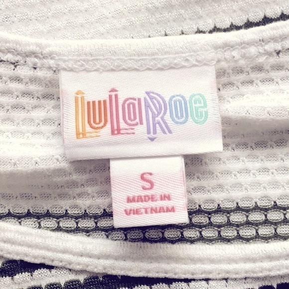 𝅺LULAROE Green White Striped Size Small Top - Picture 6 of 7